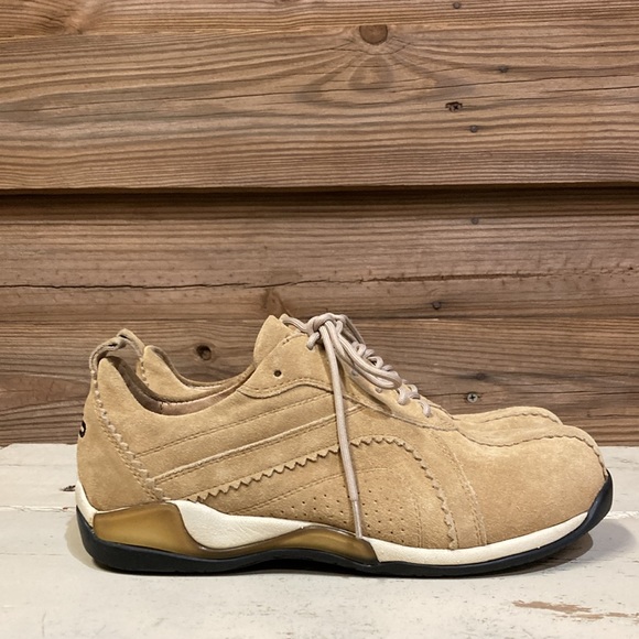 Footprints by Birkenstock Suede Sneakers - Picture 4 of 9